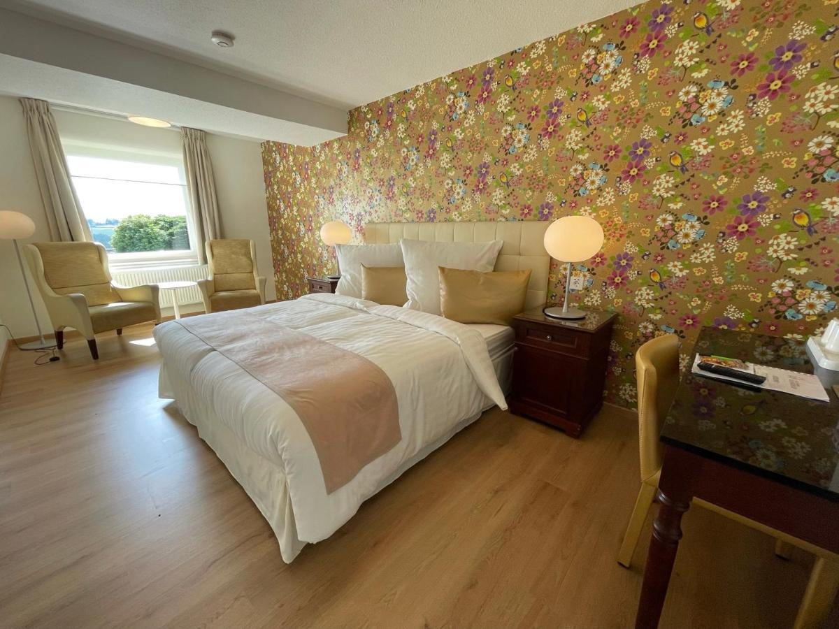 Boutique Hotel Restaurant Hollerather Hof ヘレンタール エクステリア 写真