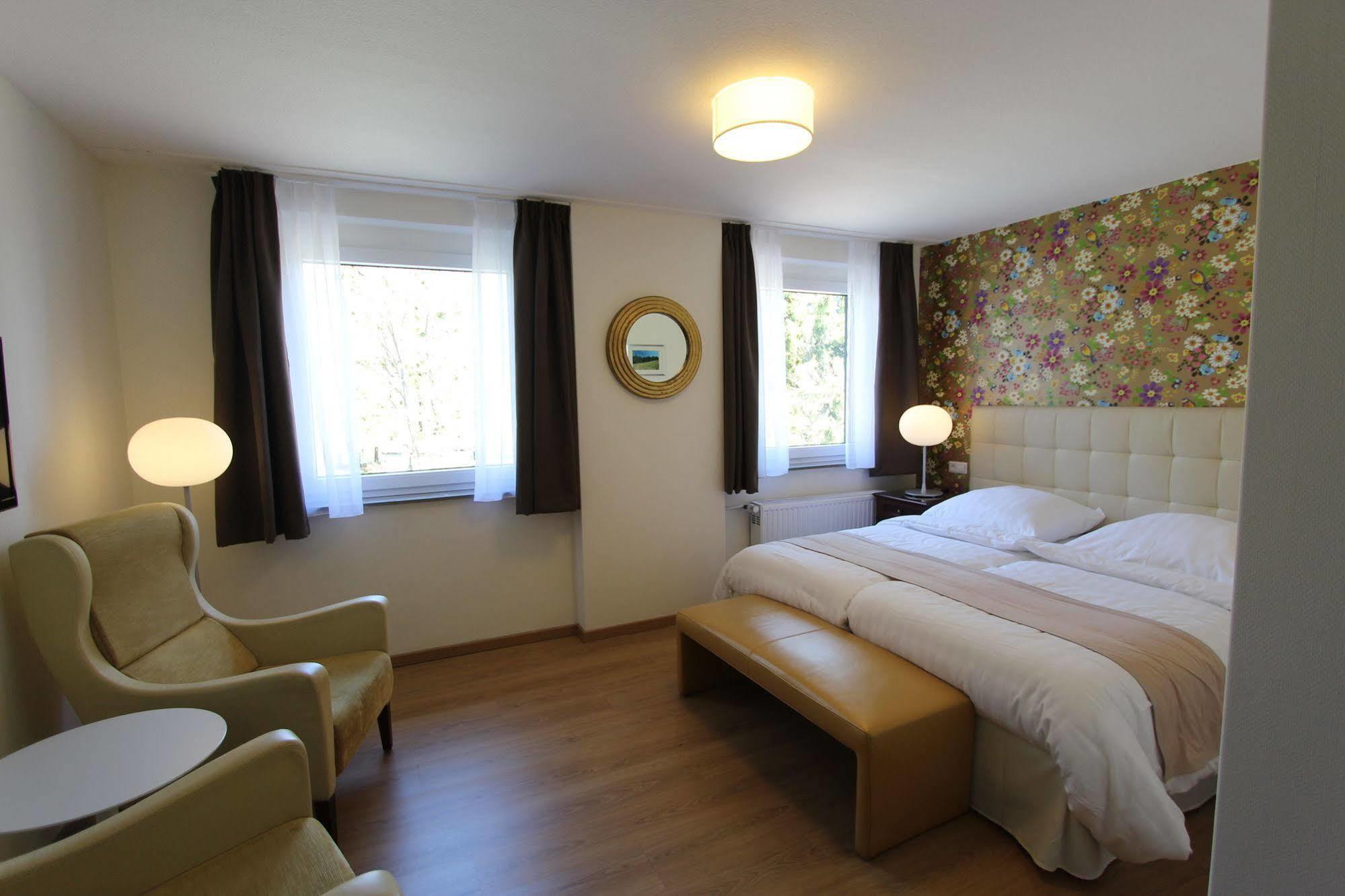 Boutique Hotel Restaurant Hollerather Hof ヘレンタール エクステリア 写真