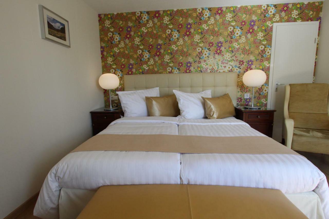 Boutique Hotel Restaurant Hollerather Hof ヘレンタール エクステリア 写真
