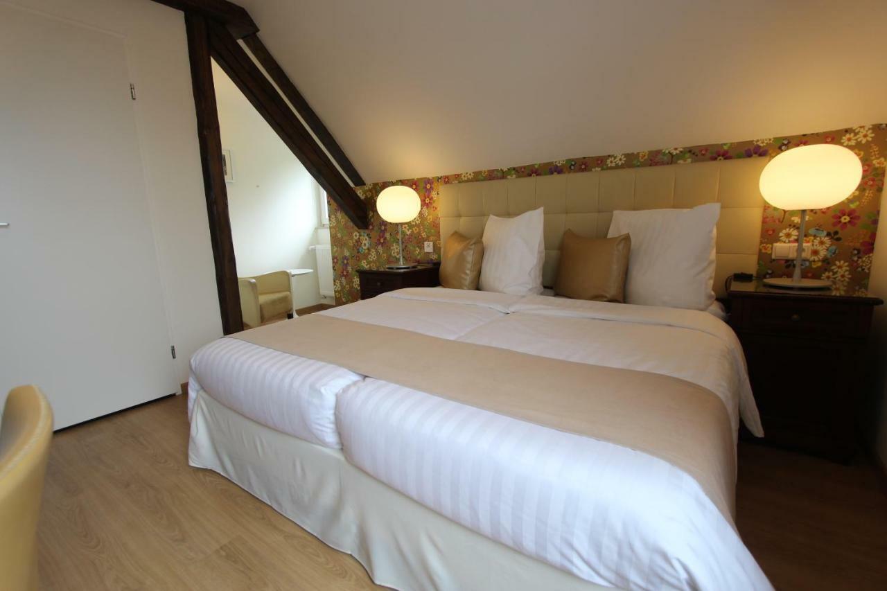 Boutique Hotel Restaurant Hollerather Hof ヘレンタール エクステリア 写真