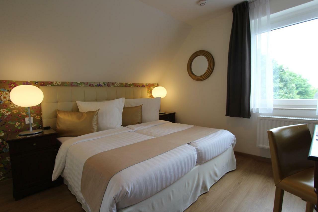 Boutique Hotel Restaurant Hollerather Hof ヘレンタール エクステリア 写真